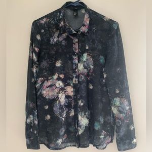 H&M Black Button Down Blouse with Dress Shirt Collar